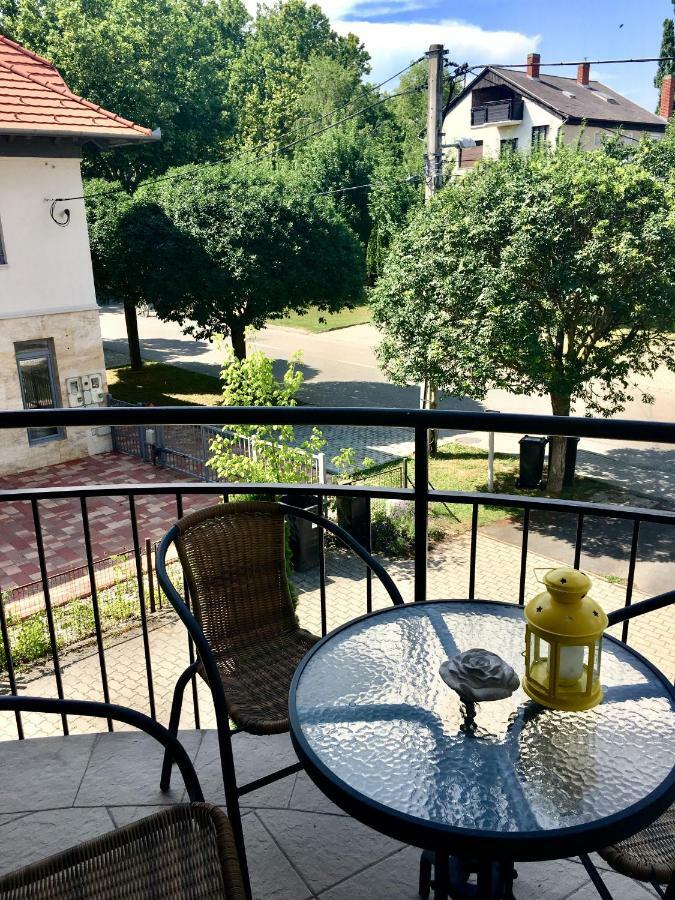 Lake Apartment Apartament Hévíz